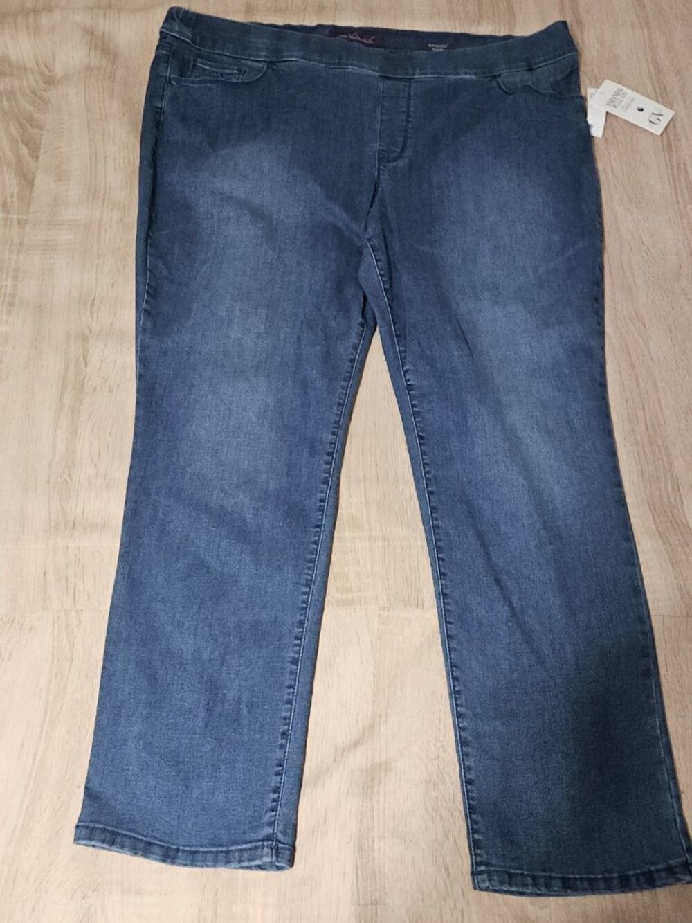 Gloria Vanderbilt Plus Size 24 W Amanda Pull On Stretch Denim Jeans Medium Wash